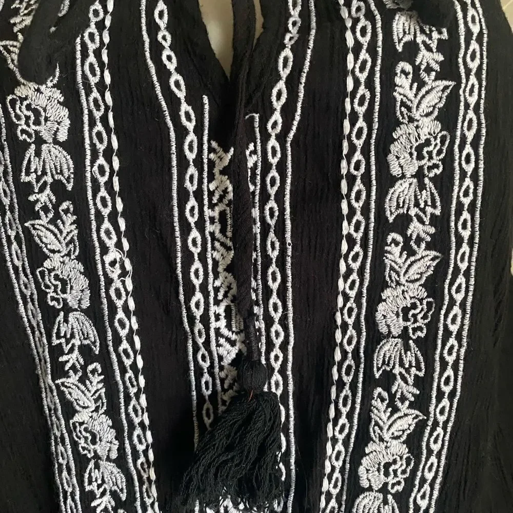 VENUS Swimwear Black White Coverup Dress Med